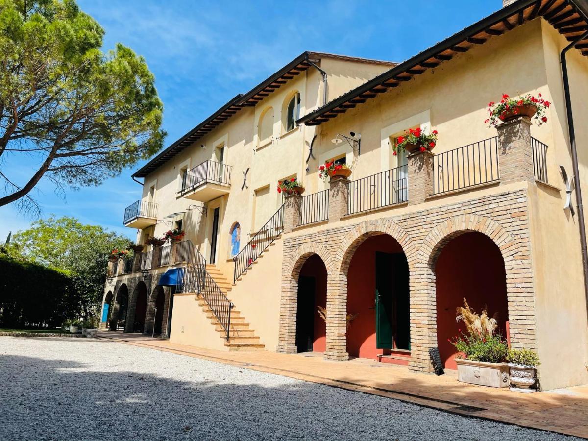 Mapepa Village Apartments Spello Exterior foto